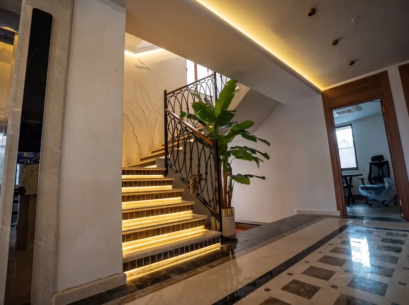 Lobby and reception 4