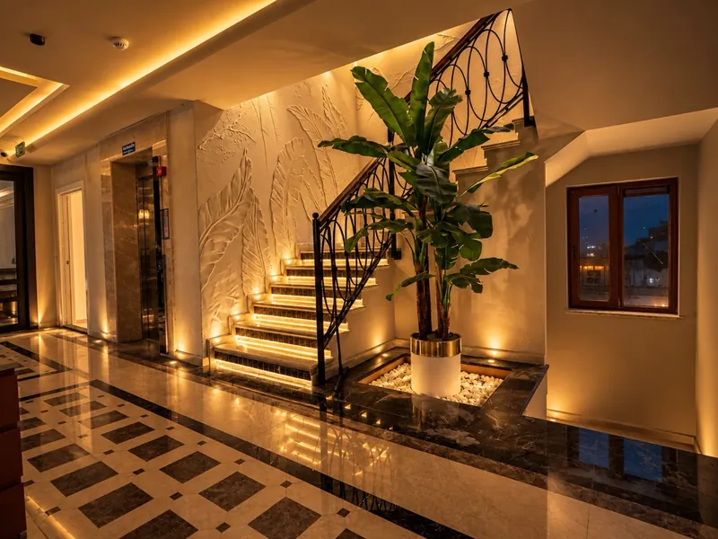Lobby and reception 3