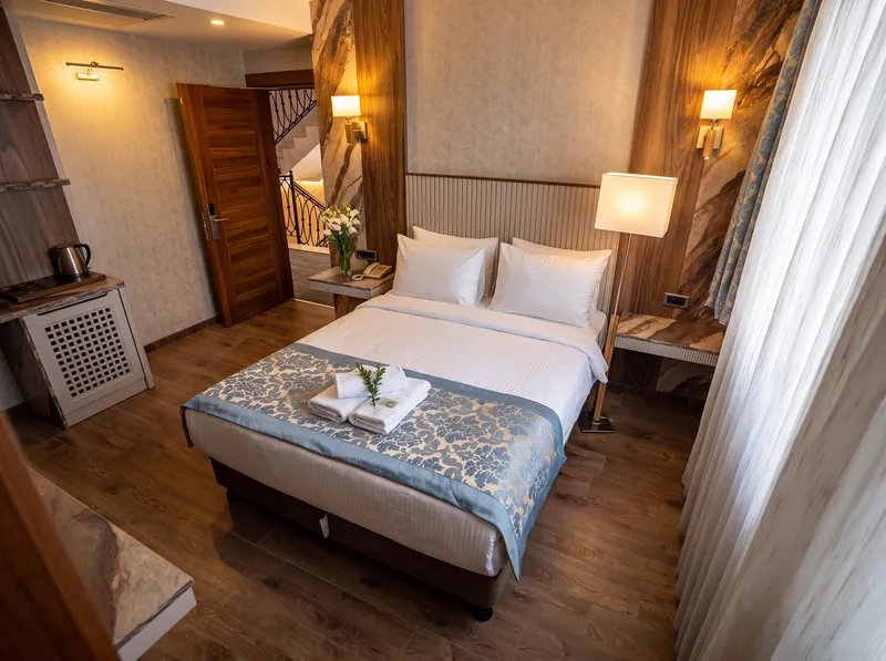 Rooms 5